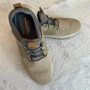 Sketchers Classic Fit Air-Cooled Memory Foam Men's Tennis Shoes 12